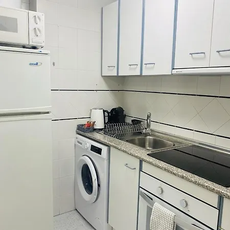 Lovely Ground Floor 5 Min From The