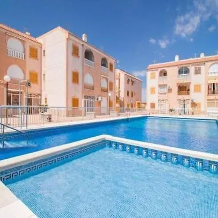 Apartamento Lovely Ground Floor 5 Min From The