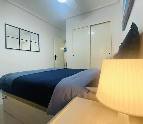 Lovely Ground Floor 5 Min From The *