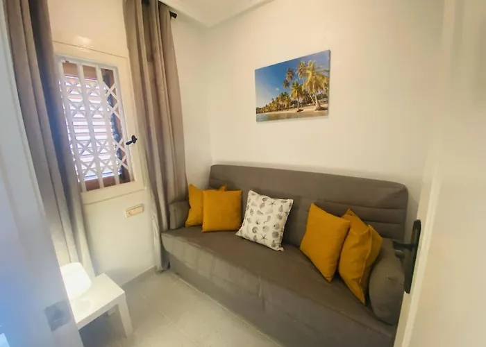 Apartment Lovely Ground Floor 5 Min From The *