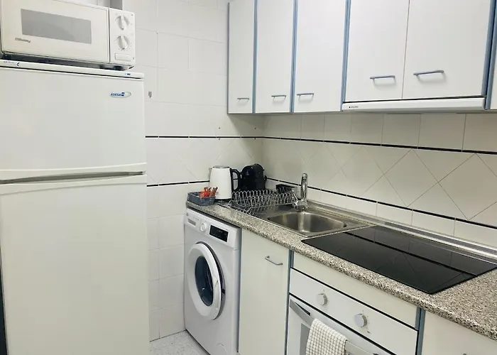 Lovely Ground Floor 5 Min From The